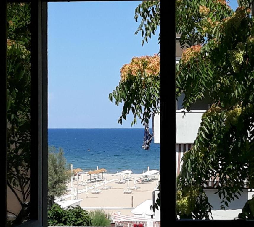 Apartmán La Casa Al Mare Rimini Exteriér fotografie
